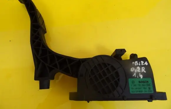 Seat Ibiza III (6L) Accelerator throttle pedal 0280755063