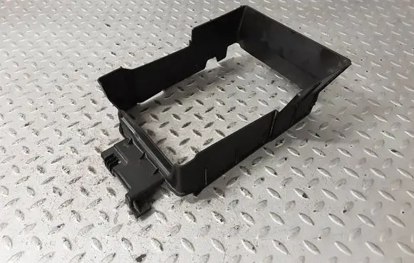 Dacia Sandero III Intercooler air guide/duct channel 215589978R