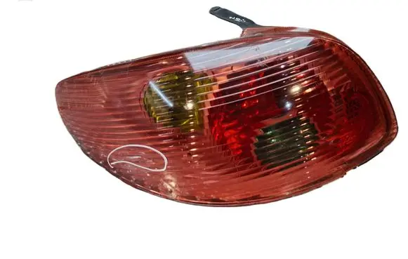 Peugeot 206 Rear/tail lights S27639949
