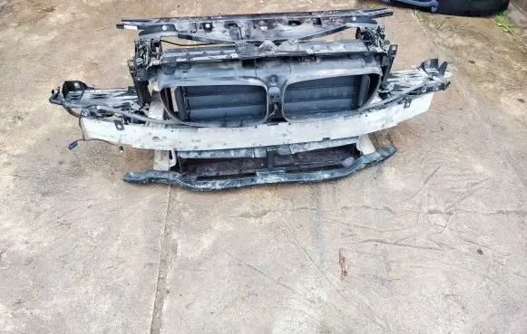 BMW 5 F10 F11 Radiator support slam panel 8049681 E11409A05