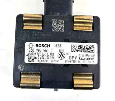 Skoda Superb B8 (3V) Distronic sensor radar 3Q0907561C