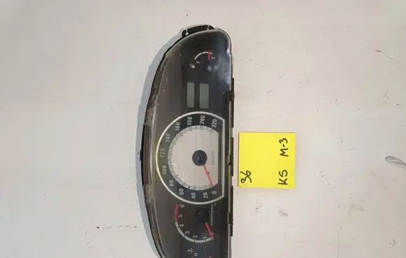 Hyundai Matrix Speedometer (instrument cluster) 78517130