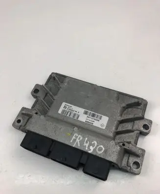 Renault Clio III Engine control unit/module ECU 237101505R S180042156A