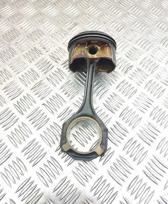 Mercedes-Benz E W212 Piston with connecting rod 276 E92E