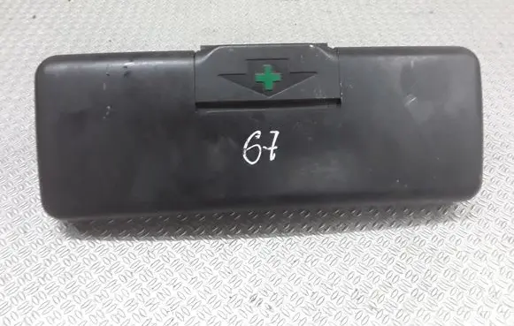 BMW 5 E39 First aid kit 52108176553