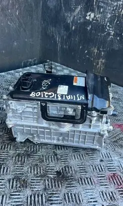 Toyota Yaris Cross Voltage converter inverter G9200K2011