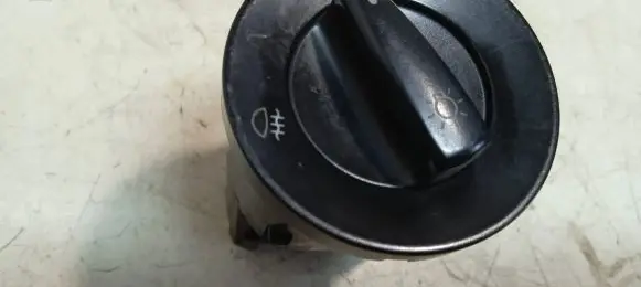 Volkswagen PASSAT B5.5 Light switch 1C0941531