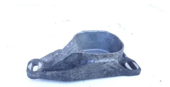 Audi A4 S4 B7 8E 8H Engine mounting bracket 8E0199335N