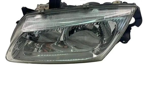 Nissan Almera N16 Headlight/headlamp 26060BN011