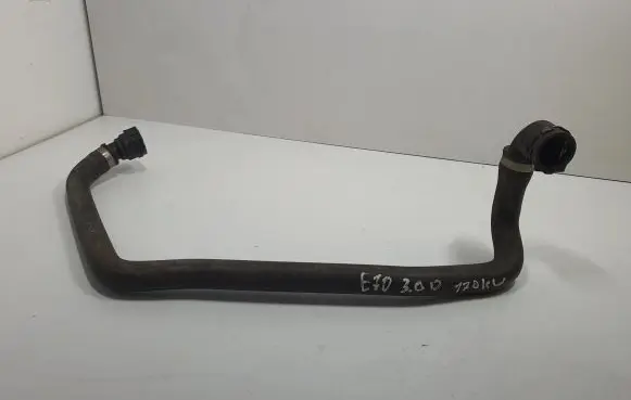 BMW X5 E70 Engine coolant pipe/hose 6945279 64216945279