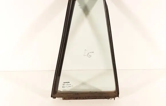 Toyota Verso Rear vent window glass 681880F010A1 681880F010 43R00097