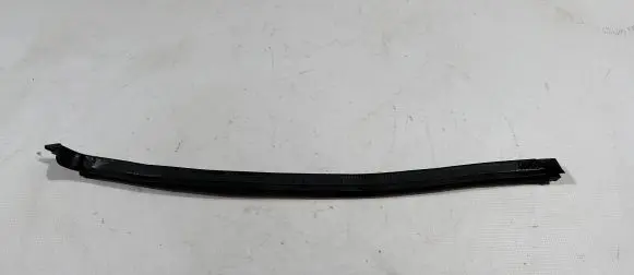 Ford Explorer VI Rubber seal rear door 