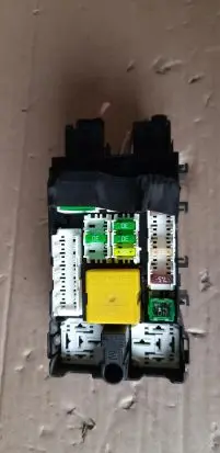Peugeot 308 Fuse box set 9665492680