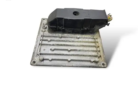 Ford Fusion Engine control unit/module 6S6112A650GD S120977313D