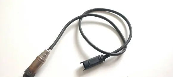 BMW X3 E83 Lambda probe sensor 1433940 0258005109 09330402