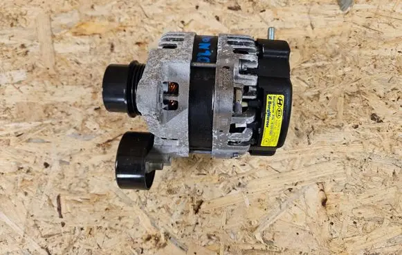 KIA Rio Generator/alternator 37300-07450