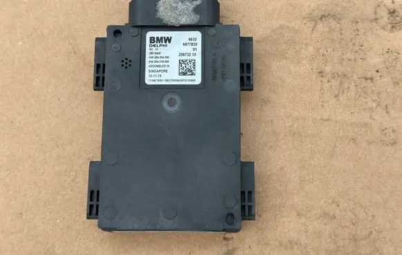 BMW 7 G11 G12 Blind spot module 6877835