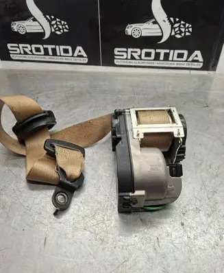 Mercedes-Benz R W251 Front seatbelt A2518603385