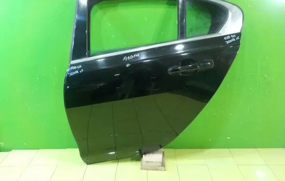 Jaguar XE Rear door 17AB144 BE5B55C7E4204EB88