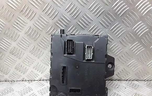 Renault Kangoo II Engine control unit/module 284b13345r