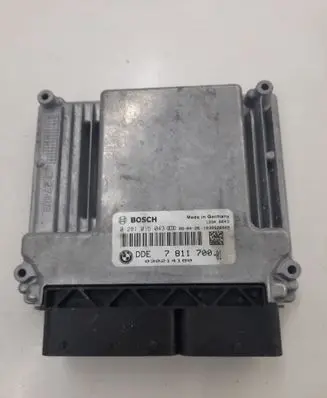 BMW 5 E60 E61 Engine control unit/module 7811700