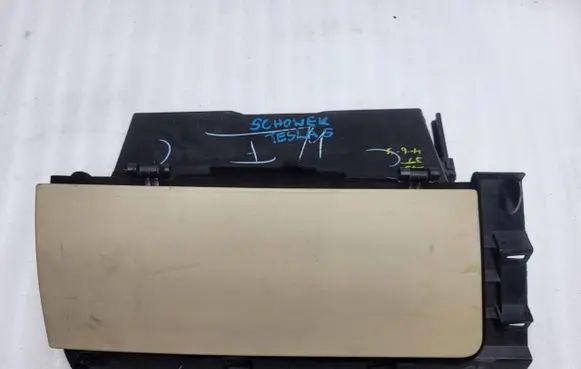 Tesla Model S Glove box 1003327-02-L 1003327-02-O