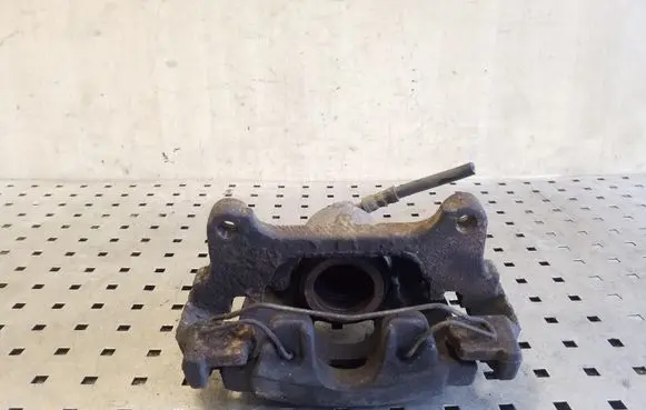 Volkswagen Tiguan Front brake caliper