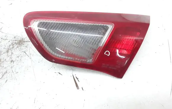 Mitsubishi Lancer X Tailgate rear/tail lights