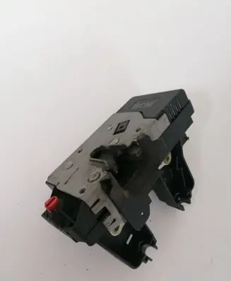 Opel Zafira A Sliding door lock 8200008465 91166226