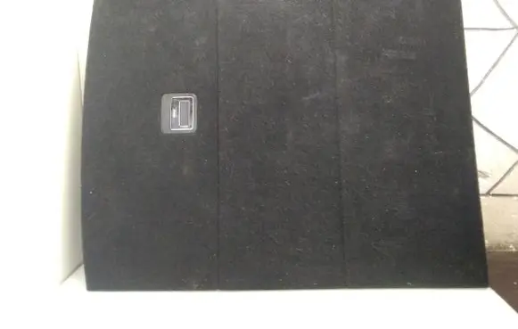 Volkswagen PASSAT B6 Trunk bottom trim panel 