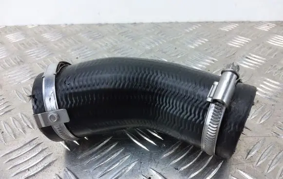 Peugeot 508 Intercooler hose/pipe 9684307380