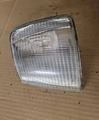 Volkswagen PASSAT B3 Front indicator light 357953049A