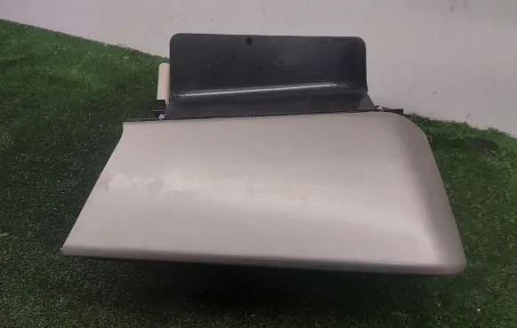 BMW i3 Glove box 9283020