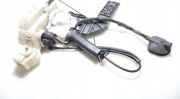 Alfa Romeo 159 Front door lock