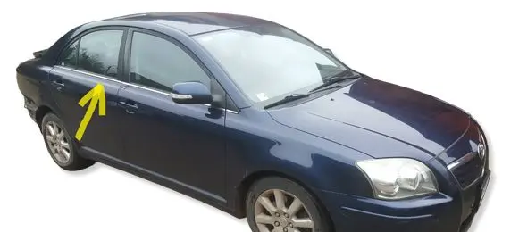 Toyota Avensis T250 Rear door window glass AS2 REARRIGHT