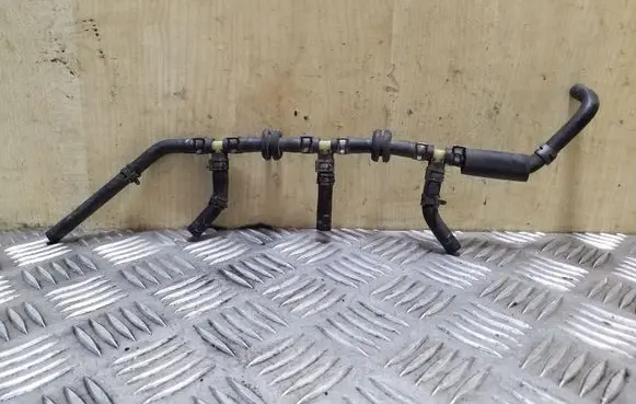 Mazda 6 Fuel return line/hose 
