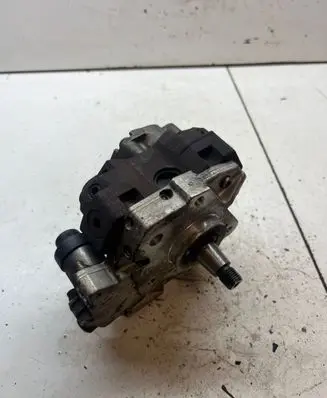 Citroen Xsara Picasso Fuel injection high pressure pump 9651844380 122231 0445010089