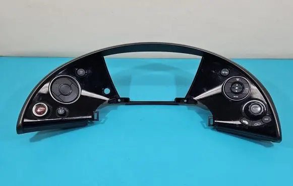 Speedometer (instrument cluster)