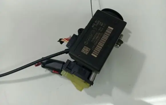Chrysler 300 - 300C Ignition lock contact TGKCH009501907