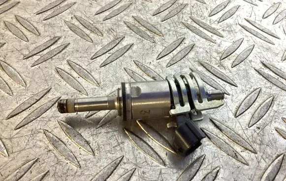 Lexus GS 250 350 300H 450H Fuel injector 2325031120