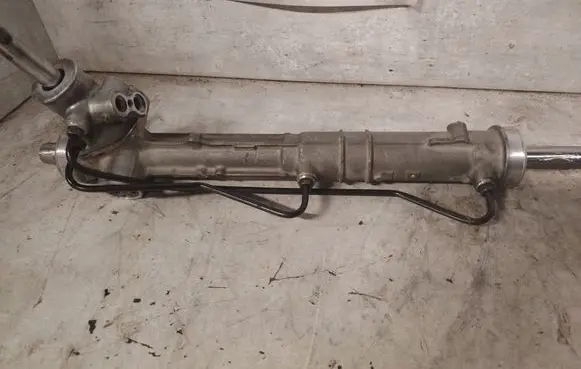 Peugeot Partner Steering rack E3010