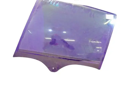 Renault Laguna II Front door window glass four-door 
