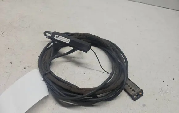 Seat Alhambra (Mk1) Antenna control unit 7M0035577F