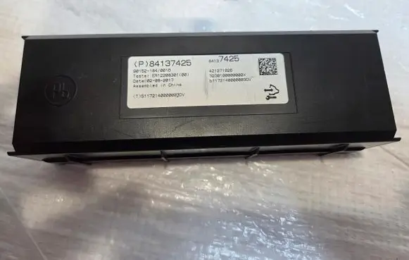 Opel Insignia B Air conditioner control unit module 84137425