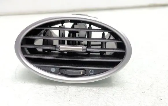 Ford Focus Dashboard side air vent grill/cover trim 4M51A014L21AD 4M51A014L21BC 6N41A014L21CAW