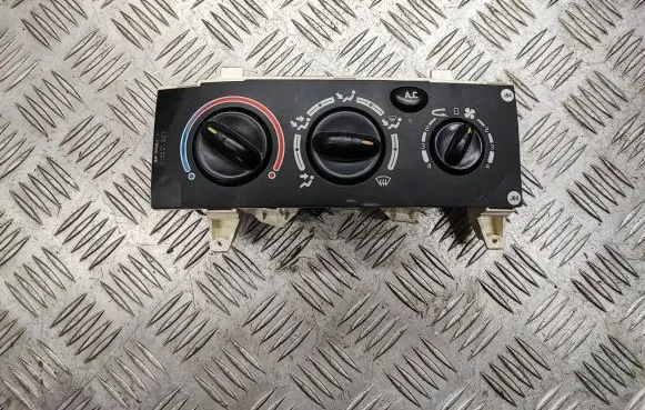 Renault Scenic I Climate control unit 663212P J64RAC 102042