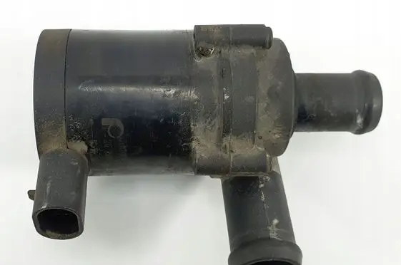Volvo V50 Electric auxiliary coolant/water pump 70205407