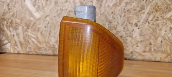 Front indicator light