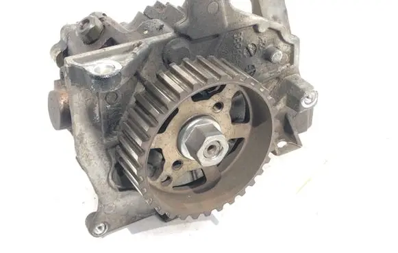 Fuel injection high pressure pump