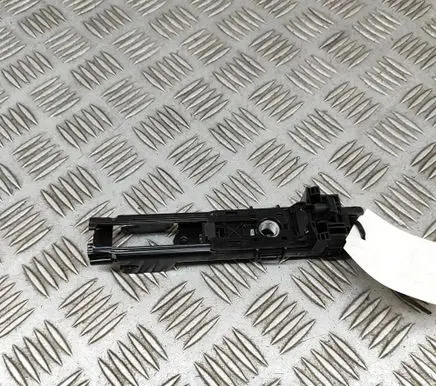 Mercedes-Benz GLE (W166 - C292) Seat belt height adjuster A1668600088